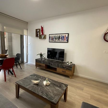 Le Voyageur Apartment Larnaca Ngoại thất bức ảnh