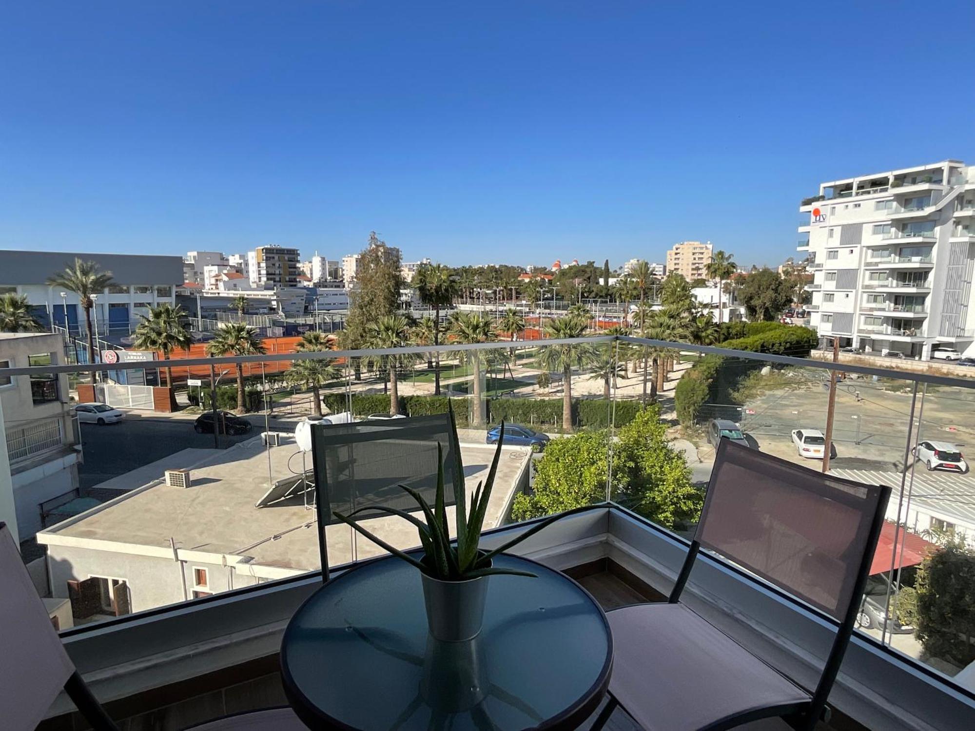 Le Voyageur Apartment Larnaca Ngoại thất bức ảnh