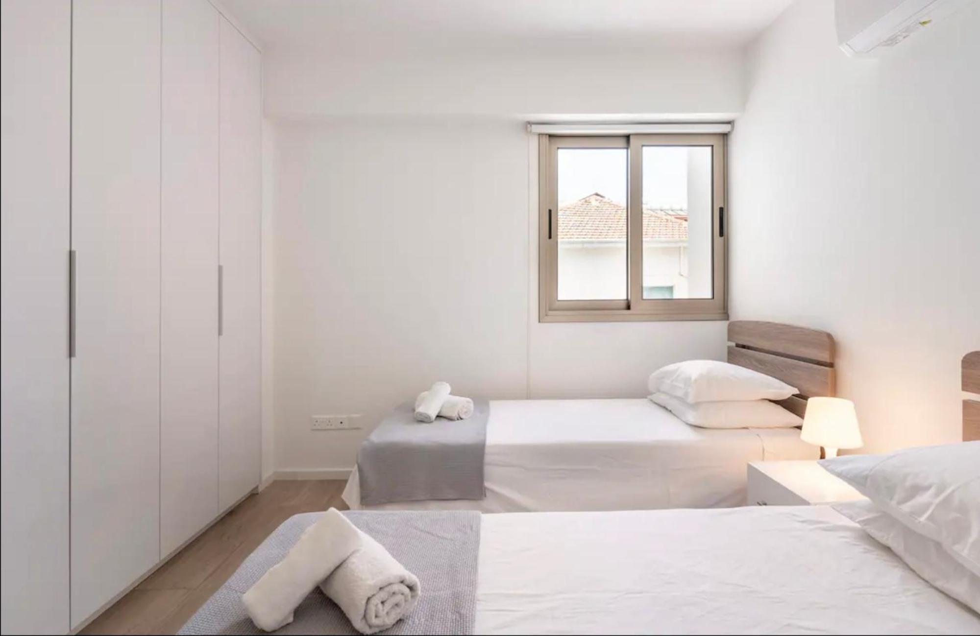 Le Voyageur Apartment Larnaca Ngoại thất bức ảnh