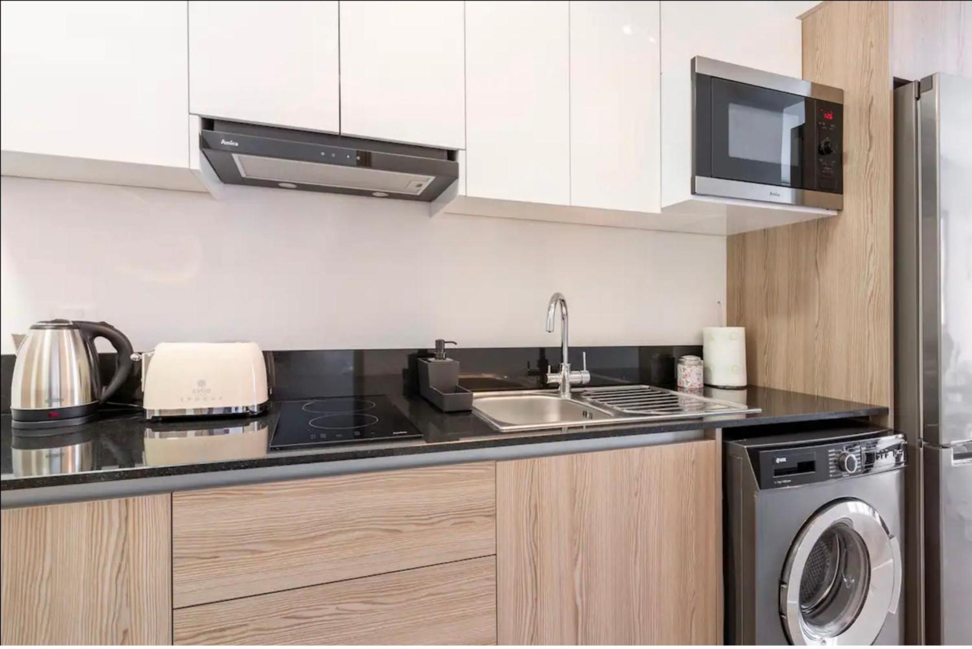 Le Voyageur Apartment Larnaca Ngoại thất bức ảnh